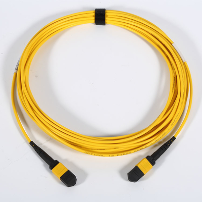La toppa a fibra ottica di MPO MTP cabla il rivestimento di PVC di perdita di inserzione 0.5dB 12/24 centri